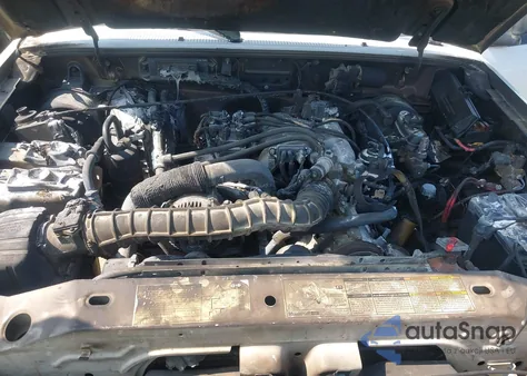 1999 Ford Ranger Xl/Xlt from USA, damaged, VIN 1FTYR10V7XTA47979